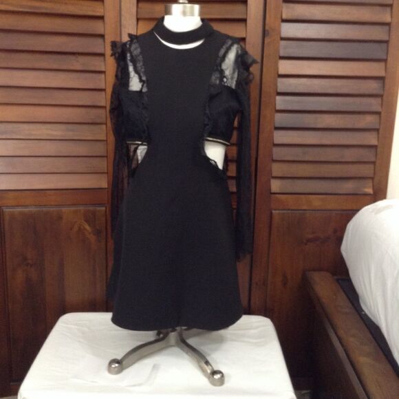 Haute Rouge Peek-A-Boo Cut Out Mini Dress Sz XS - Picture 2 of 7